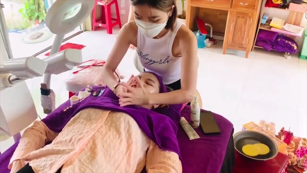 Vietnamese Spa💆♂️💆♀️Relaxing well care to you at Kha Spa.