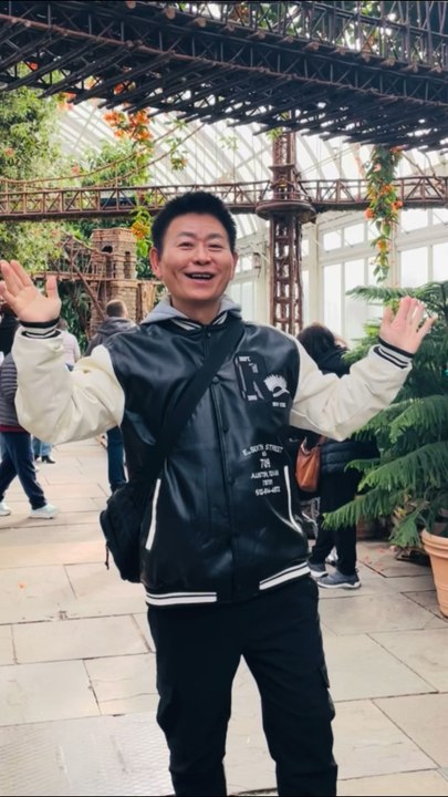 January 7th, 2026 was a busy yet very happy day for Nelson Wang. Photos and videos were taken at the New York Botanical Garden and Bryan Park.