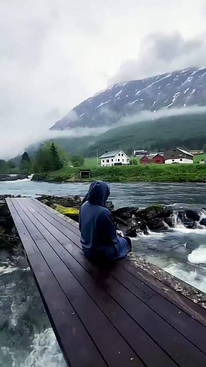 Relaxing Europe Travel Guide - Norway Fjords & Swiss Alps Scenery