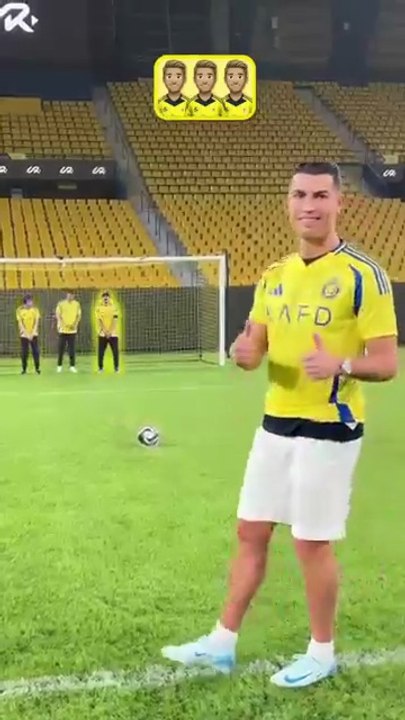 How Many People To Stop Ronaldo.