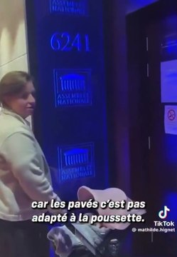 La députée Insoumise fait scandale en se filmant fièrement venant signer une feuille de présence à l'Assemblée mais rentrant ensuite chez elle, sans assister aux débats