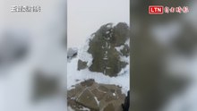 冷氣團強襲！玉山降雪「凍」人 步道冰封僅2人登頂