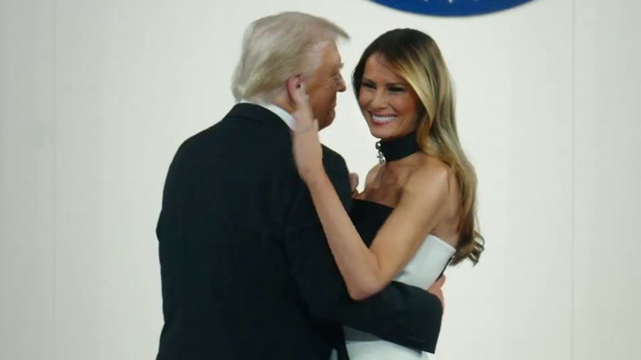 Melania trailer (2) omdu