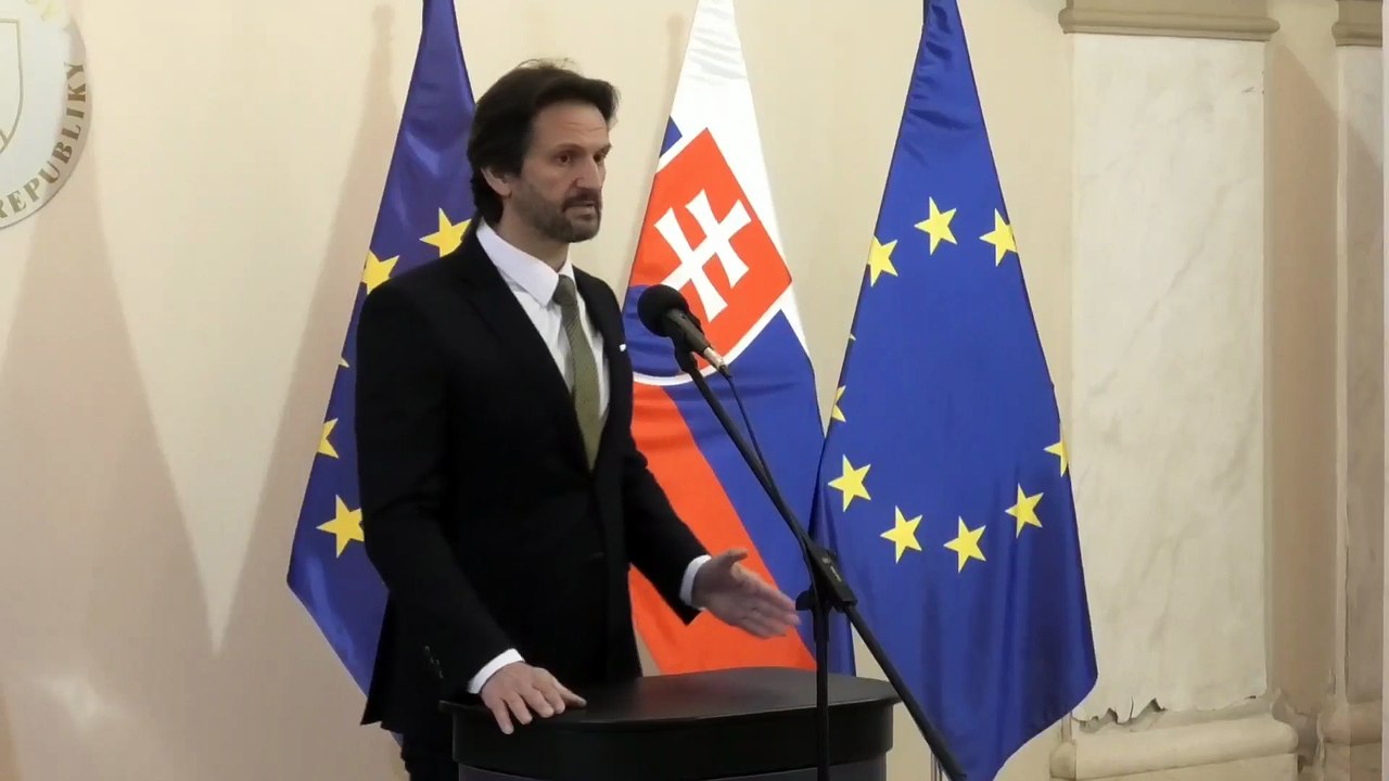 ZÁZNAM: R. Kaliňák avizuje zmeny týkajúce sa ochrany pred dronmi