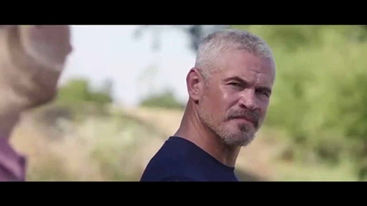 Best Action movies A Film That Will Give You Real Goosebumps - Survival Action Movie  'Bull Shark 2'  In 'Bull Shark 2', after terrifying attacks in a Texas lake, residents try to return to normal life. But a massive, ru