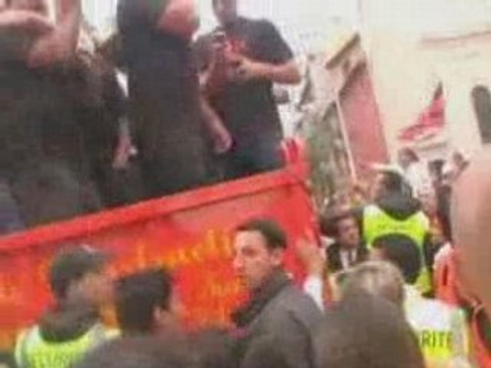 Toulon Champion Vers la mairie