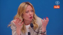 Meloni: Per ridurre emigrazione ragionare su salario di primo ingresso in mondo lavoro
