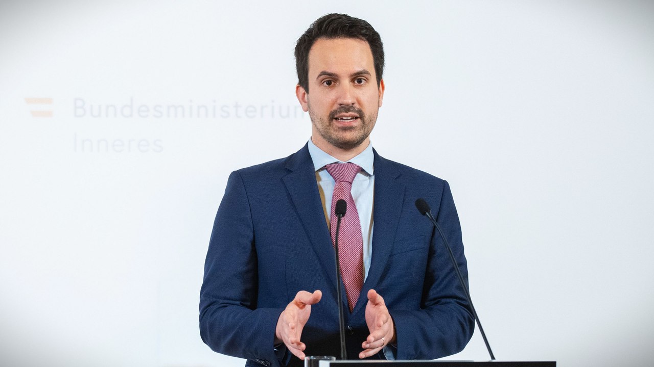 Regierung startet Kampagne für mehr Kindergartenpersonal