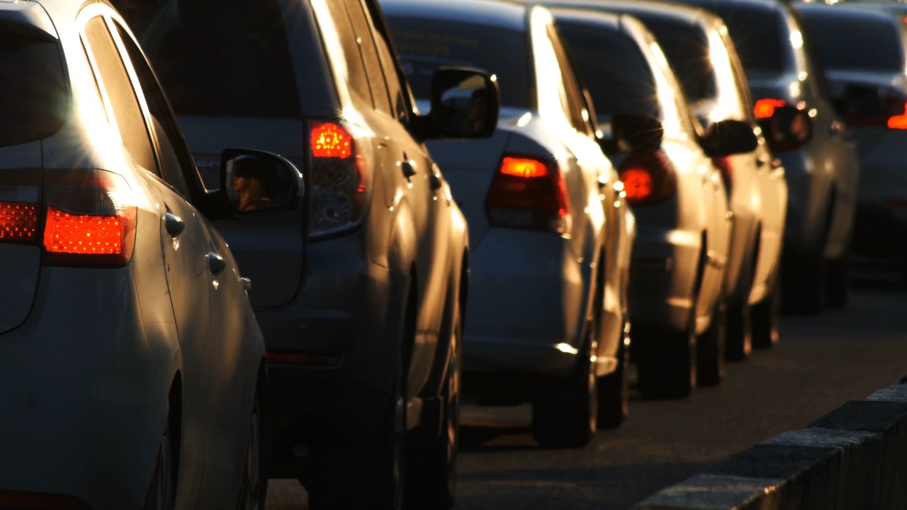 Half of Brits would consider a car under one thousand pounds amid cost pressures