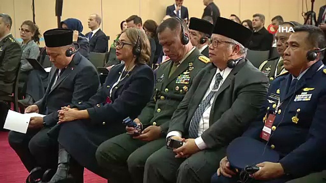Endonezya Dışişleri Sugiono: "Endonezya’nın da somut bir Asya-Türkiye iş birliğini görmek konusunda özellikle ekonomi alanında çok büyük bir hevesi ve isteği var"