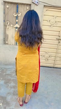 cuteness overloaded girl dance vibes