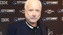Richard Dreyfuss says the USA can't afford to have a Donald Trump type person in the presidency