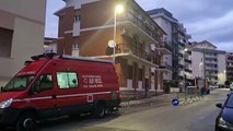 Sassari, il tetto rischia di crollare, evacuata una palazzina - IL VIDEO