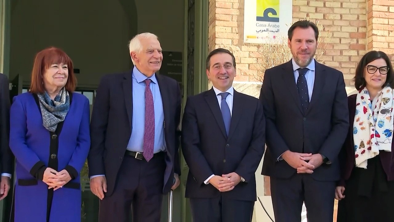 Albares mantiene un primer contacto con Marco Rubio tras la operación de EEUU en Venezuela