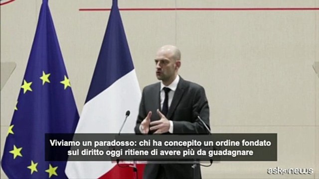 Francia: Abbiamo il diritto di dire no agli Stati Uniti