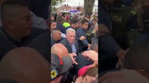 Uribe llega al parque ‘El Golfito’ lugar del atentado a Miguel Uribe Turbay