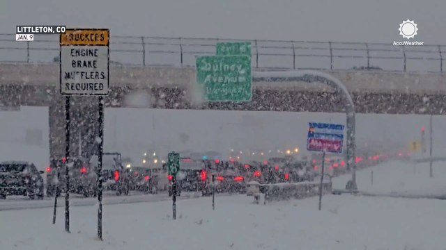 Heavy snow sweeps from Colorado into Kansas