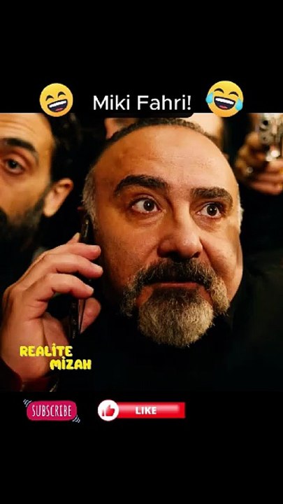 Küçük Esnaf | Telefon ve Mafya Sahnesi