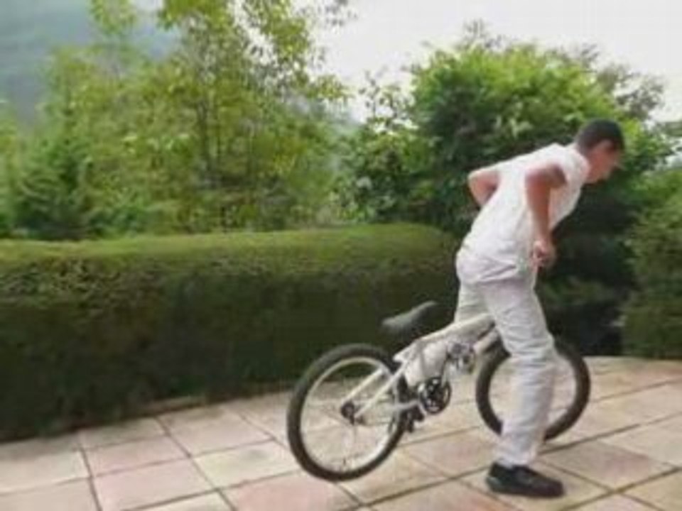 max bmx