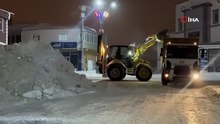 Karayazı’da karla mücadele: 81 köy yolu ulaşıma açıldı