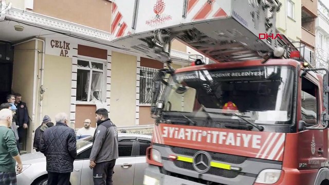 Esenyurt’ta 4 katlı binada patlama! Giriş katındaki daire hasar gördü