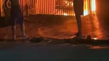 Incêndio atinge garagem e veículo durante a madrugada em Pérola