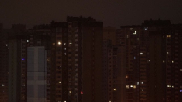 러·우크라 밤새 드론 공격...에너지 시설 타격 / YTN