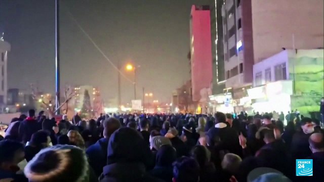 Irán: protestas masivas desafían al Gobierno iraní tras bloqueo de internet