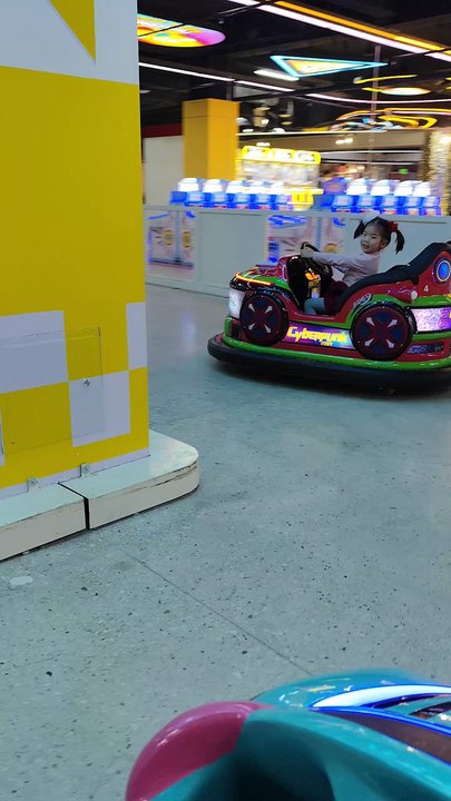 Drift bumper car
