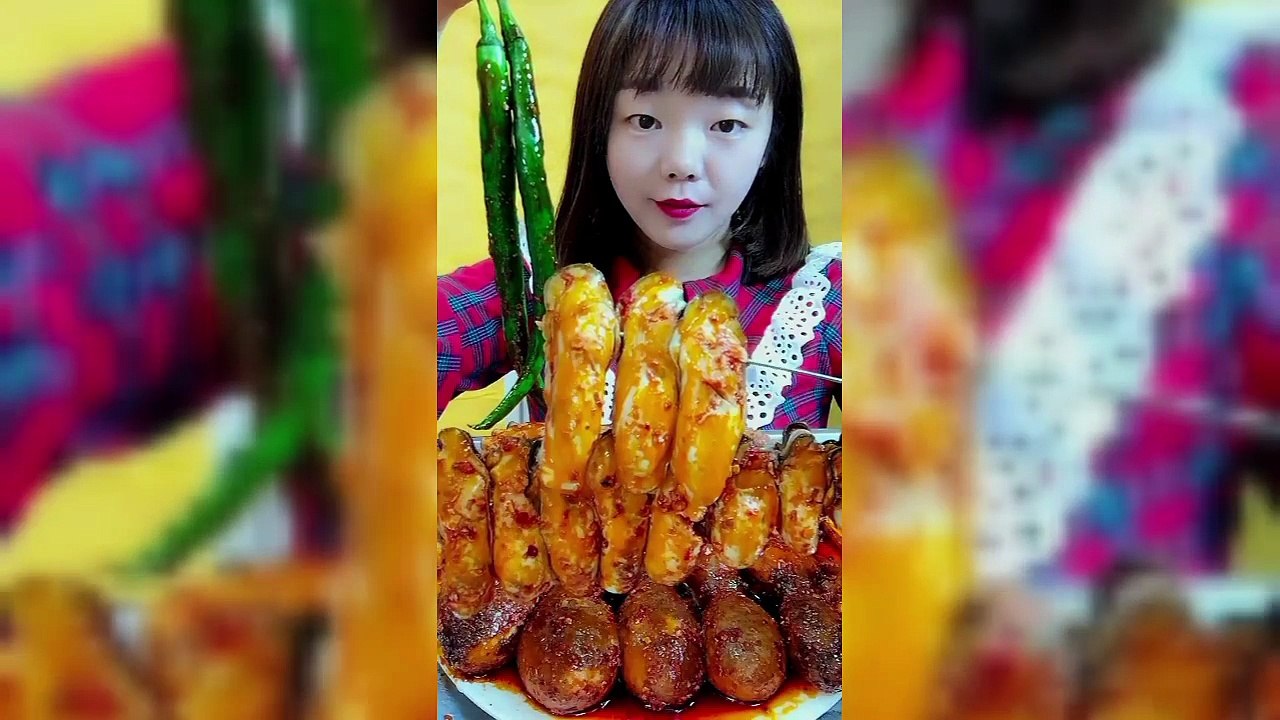 Girl Chinese Food Eating Vlog | Street Style Noodles, Momos & Fruits 🥑🥝 | Tasty Food Vibes 😋 #Tags: #chinesefood #eatingvlog #foodvlog #streetfood #girlvlog #noodles #momos #healthyfood #foodlover #shortvideo