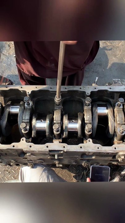 Coolant Mixed with Oil Destroyed This Engine | DONGFENG Cement Truck Seized Engine Rebuild