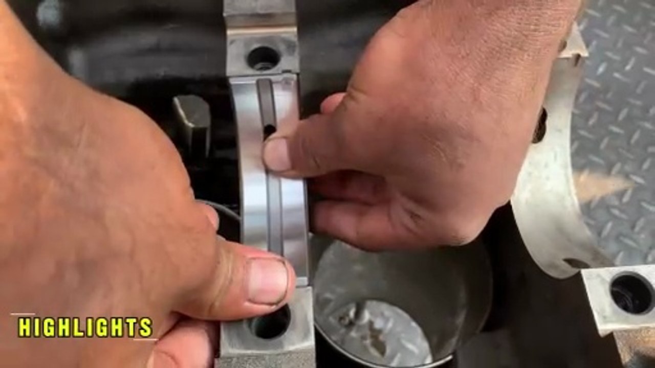 Coolant Mixed with Oil Destroyed This Engine | DONGFENG Cement Truck Seized Engine Rebuild