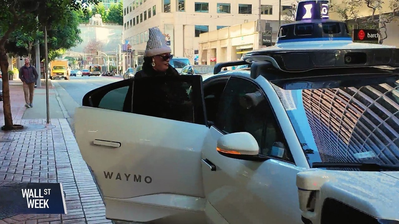 Waymo, Zoox, Tesla: Who Wins the Robotaxi Race?