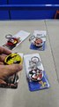 Batman Logo Keychain Yellow & Black | Unboxing & Close-Up Review