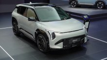 Kia EV3 GT Exterior Design in Ivory silver matt at Brussels Motor Show 2026