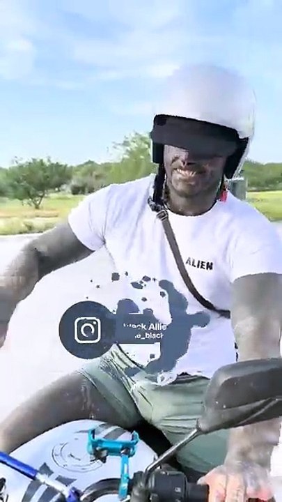 Costa rica Coming Soon ❤️_🔥👽 #blackalien #motivation #alien #tattoo #tattooed #modified