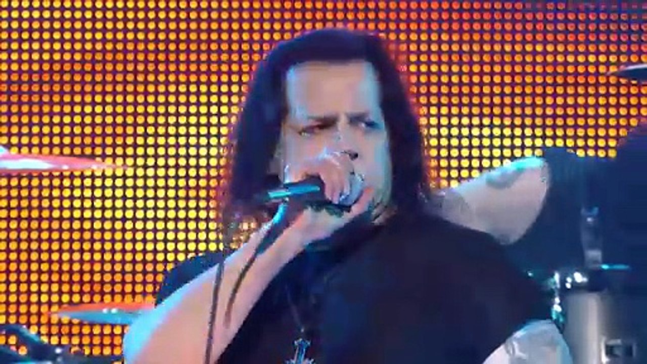 Revolver Golden Gods 2013 - Danzig - Death Comes Ripping (Misfits song)