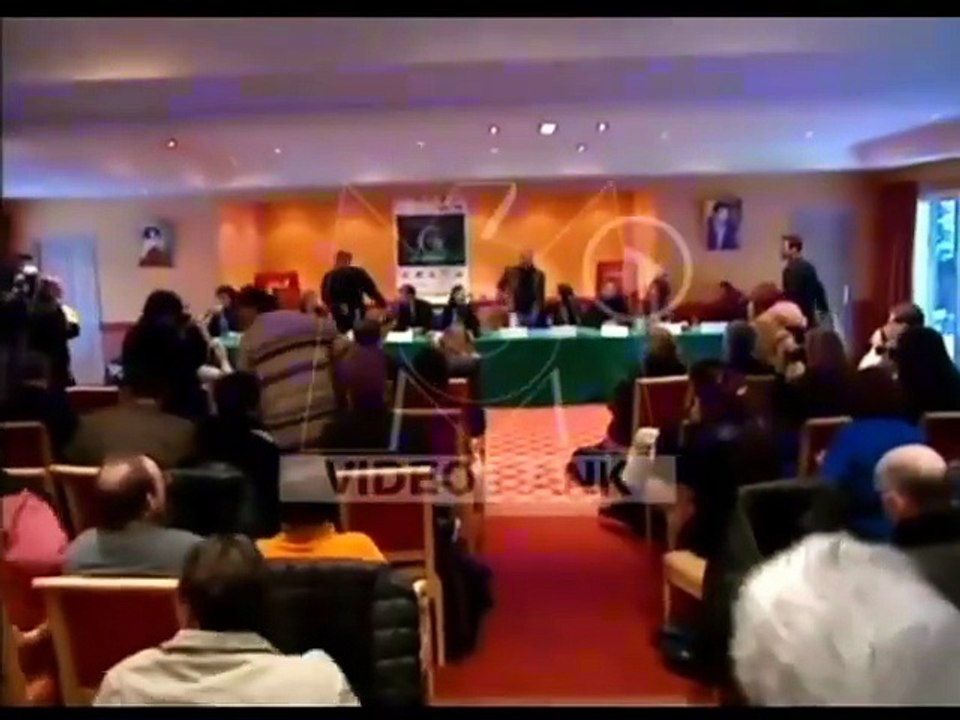 1999 – Johnny Hallyday – 28 janvier : Conférence de presse du festival Fantastic’Art de Gérardmer (Rushs M6 Vidéo Bank)