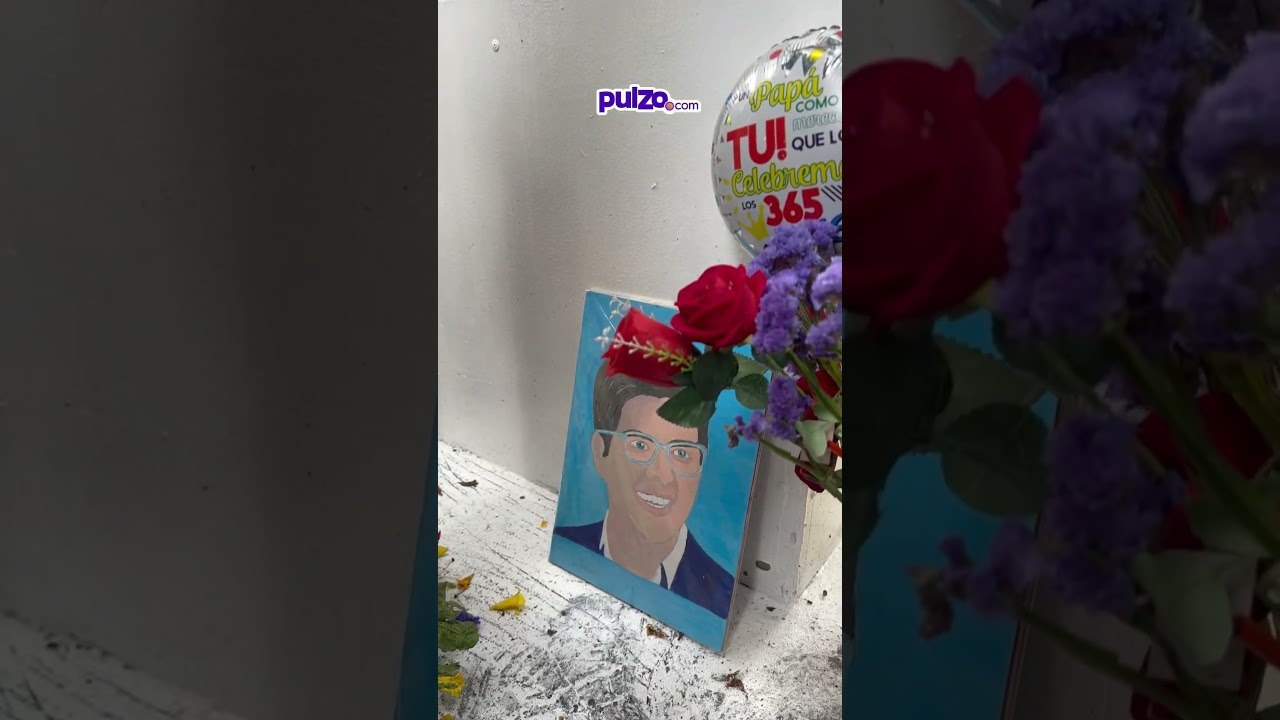 El altar en memoria de Miguel Uribe Turbay en el lugar del atentado