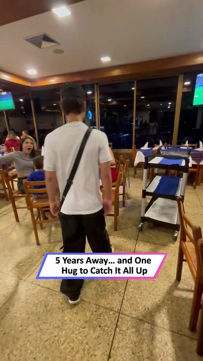 Emotional Birthday Surprise Leaves Sister in Tears of Joy ❤️🎉|| Heartsome 💖