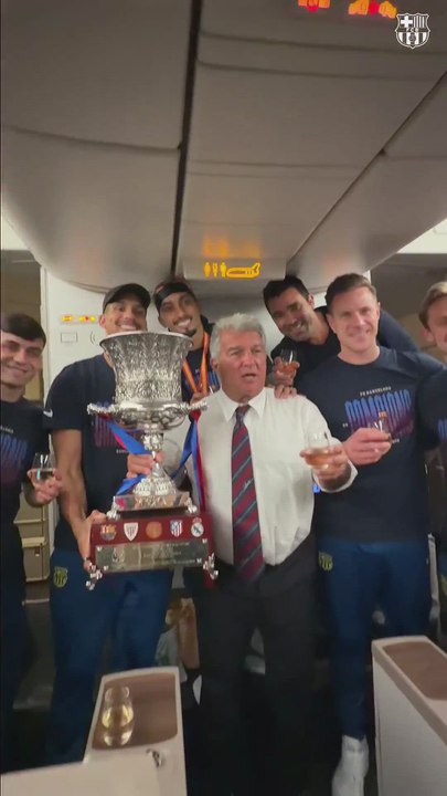 Laporta en estado puro: sus palabras en el avión tras ganar la Supercopa