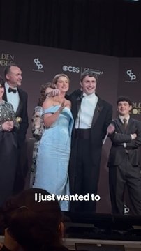 Jessie Buckley Explains Why She Thinks Paul Mescal Is Like Water” At Golden Globes