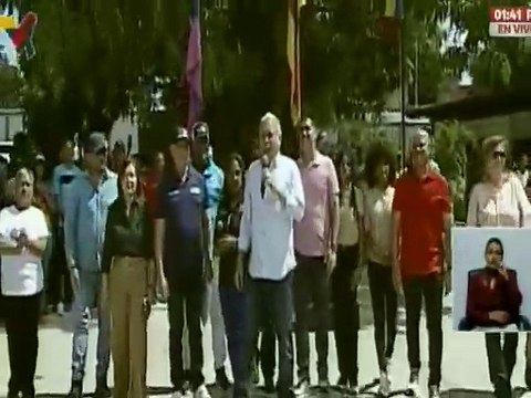 Entregan rehabilitada la U.E.N. Generalísimo Sebastián Francisco de Miranda en la pqa. Cartanal