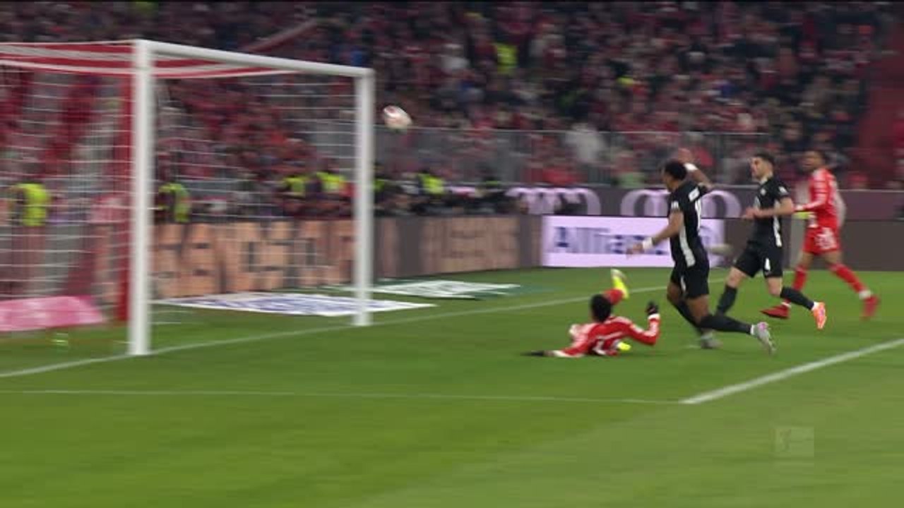 Wolfsburg score two own goals in Bayern rout - video Dailymotion