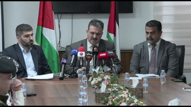 Vice-ministro Palestinese: 360 attacchi coloni e danni a 25.000 ulivi