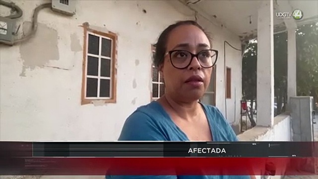 A tres meses de inundaciones en Puerto Vallarta, no llegan apoyos estatales a damnificados