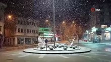 - Bursa’da kar yağışı etkisini göstermeye başladı