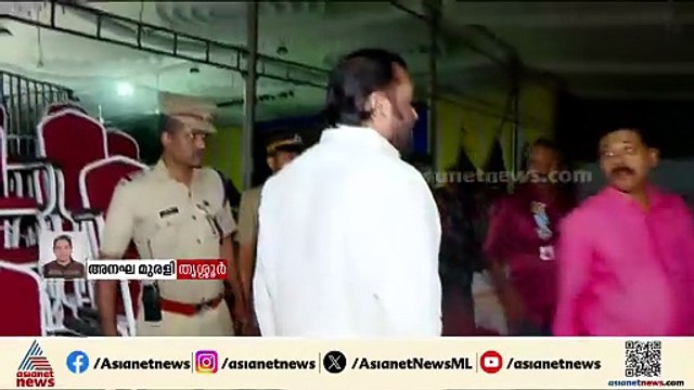സംസ്ഥാന സ്കൂൾ കലോത്സവത്തിൻ്റെ മുഖ്യവേദി സന്ദർശിച്ച് കേന്ദ്രമന്ത്രി സുരേഷ് ഗോപി