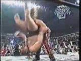 Kevin Nash screws up a Jacknife on Big Show