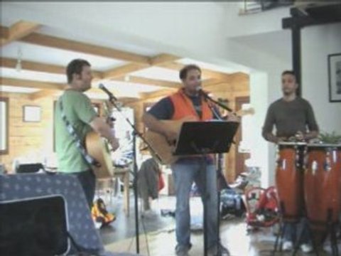 Pépé - la rue ketanou by bus en chêne